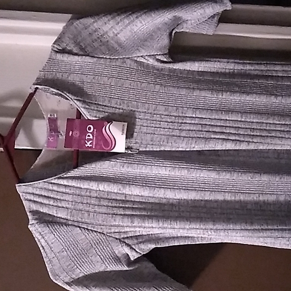 Dress - Picture 4 of 5